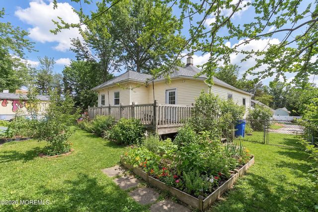 18 N Central Avenue, Toms River, NJ 08753