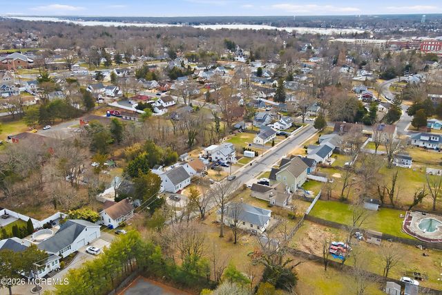 18 N Central Avenue, Toms River, NJ 08753