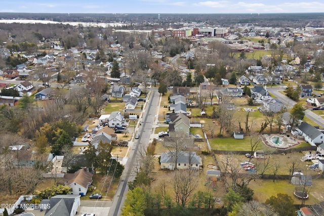 18 N Central Avenue, Toms River, NJ 08753