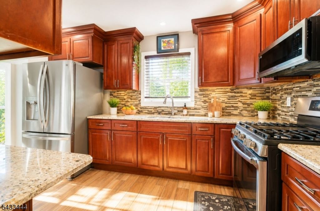 2198 Halsey St, Union Twp., NJ 07083 — photo 4