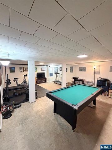 26 Godwin Avenue, Fair Lawn, NJ 07410