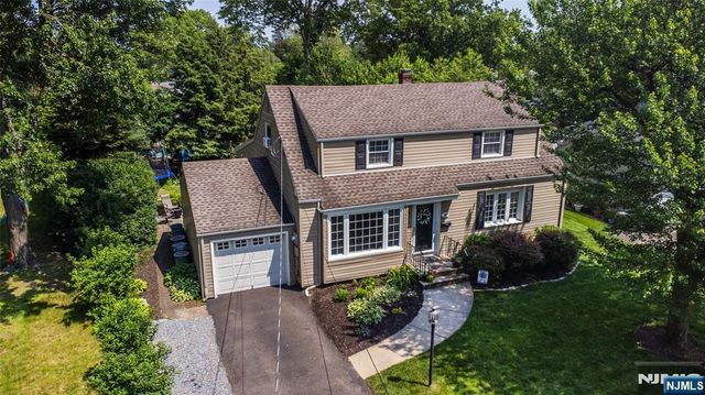 26 Godwin Avenue, Fair Lawn, NJ 07410