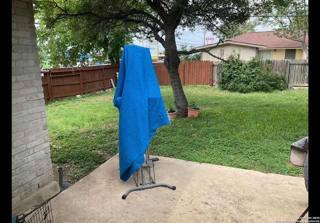1035 Fabulous, San Antonio, TX 78213