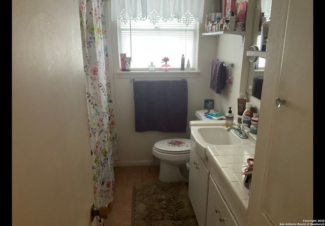 1035 Fabulous, San Antonio, TX 78213