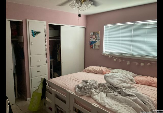 1035 Fabulous, San Antonio, TX 78213