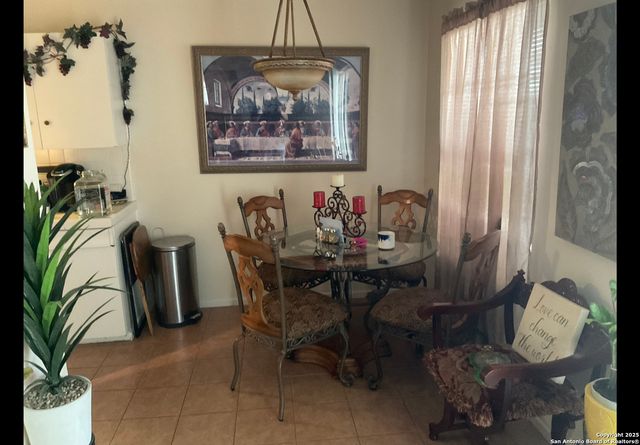 1035 Fabulous, San Antonio, TX 78213