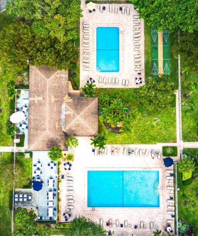 2671 S COURSE Drive S 908, Pompano Beach, FL 33069