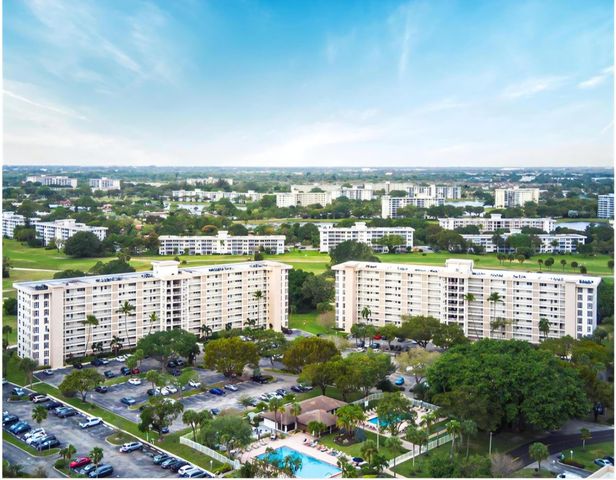 2671 S COURSE Drive S 908, Pompano Beach, FL 33069