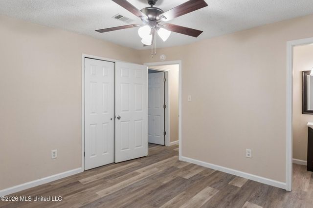 9724 Donchester Circle, Moss Point, MS 39562