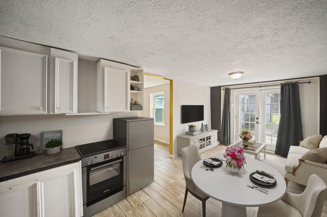 6449 Country Club Drive, Houston, TX 77023