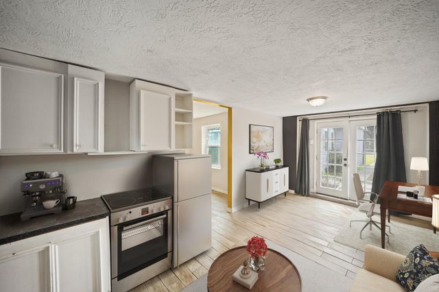 6449 Country Club Drive, Houston, TX 77023