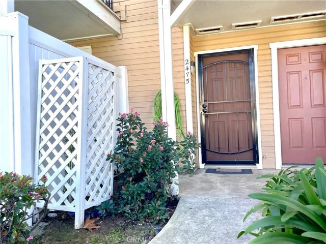 2475 Village Green, Santa Maria, CA 93455