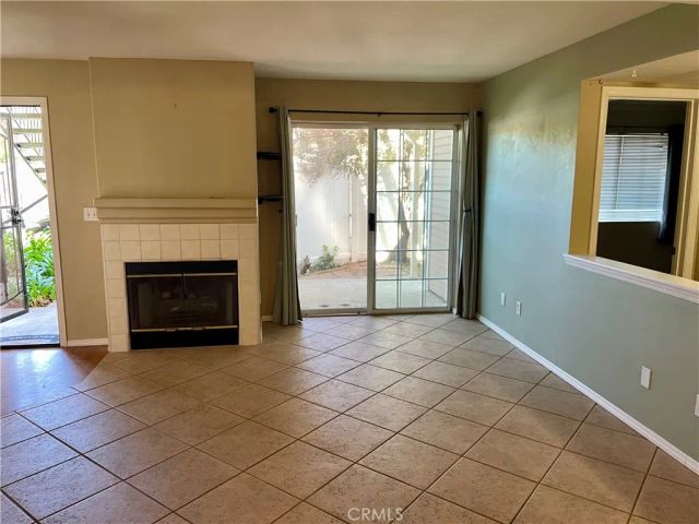2475 Village Green, Santa Maria, CA 93455