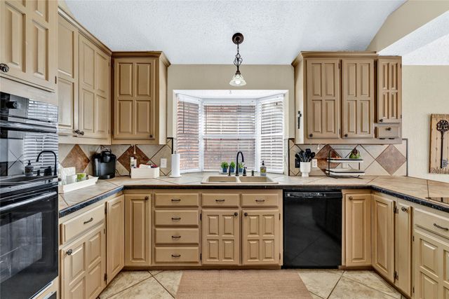 2129 Lakeway Terrace, Flower Mound, TX 75028