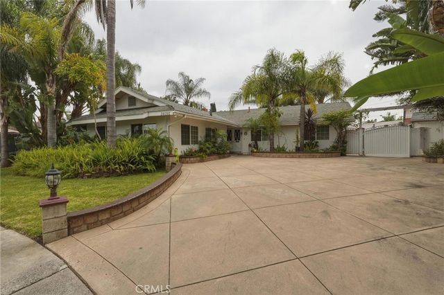 24092 Gemwood Drive, Lake Forest, CA 92630