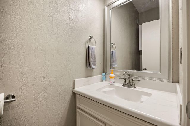 12511 Oak Plaza Drive, Cypress, TX 77429