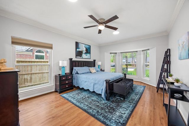 12511 Oak Plaza Drive, Cypress, TX 77429