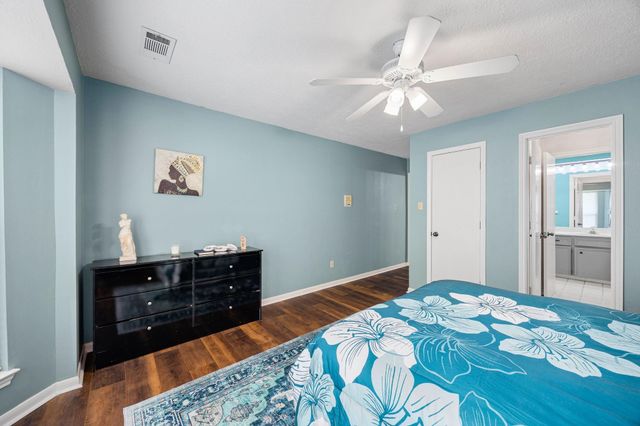 12511 Oak Plaza Drive, Cypress, TX 77429