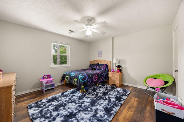 12511 Oak Plaza Drive, Cypress, TX 77429