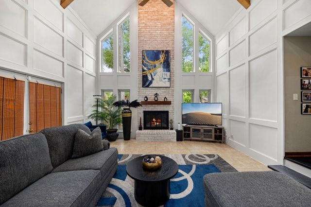 12511 Oak Plaza Drive, Cypress, TX 77429