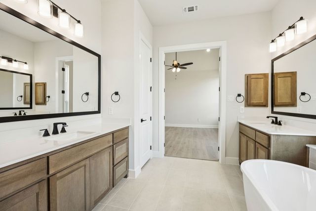 15661 Abelia Bloom Street, Frisco, TX 75035