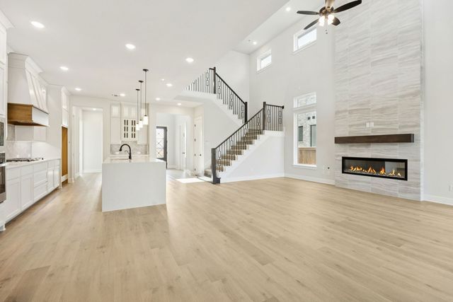 15661 Abelia Bloom Street, Frisco, TX 75035