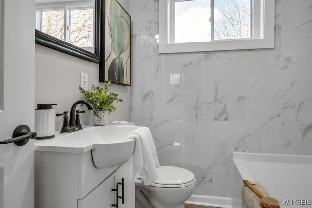 24 Commercial Street, Hamburg, NY 14219