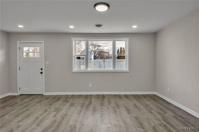 24 Commercial Street, Hamburg, NY 14219