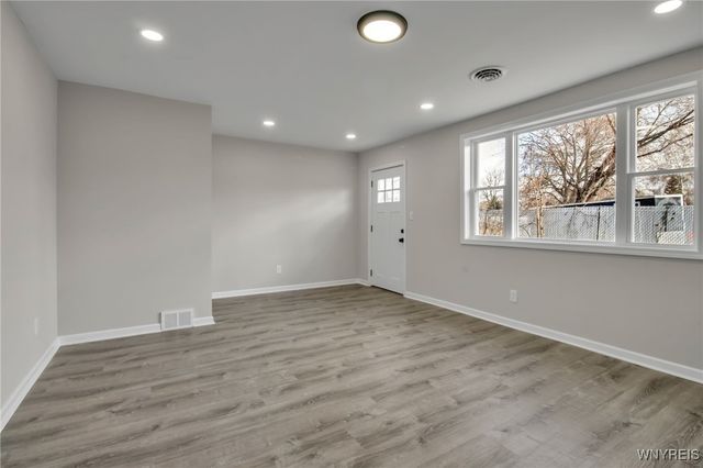 24 Commercial Street, Hamburg, NY 14219