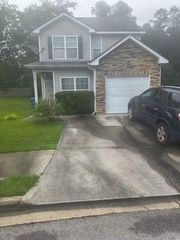 330 Dressage Court, Riverdale, GA 30296