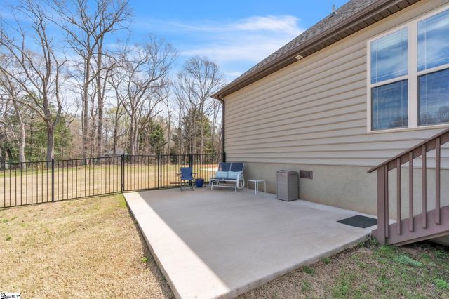 207 Poplar Ridge Road, Simpsonville, SC 29681