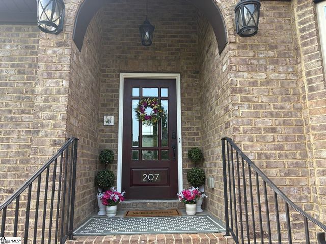 207 Poplar Ridge Road, Simpsonville, SC 29681