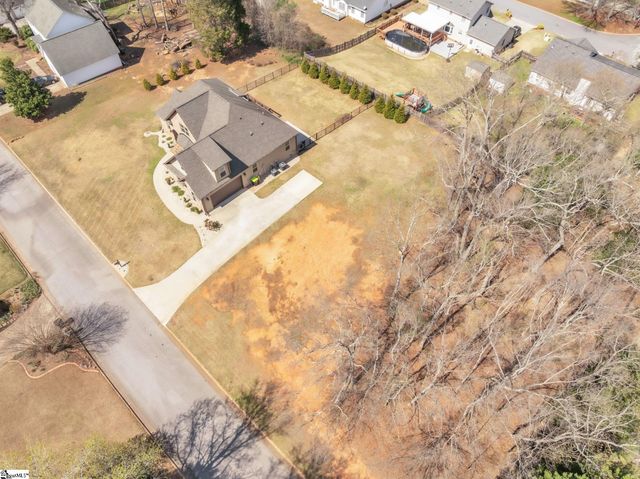 207 Poplar Ridge Road, Simpsonville, SC 29681