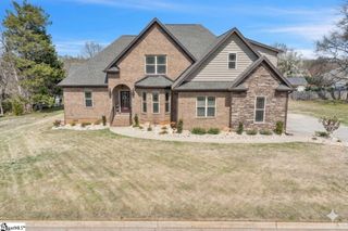 207 Poplar Ridge Road, Simpsonville, SC 29681