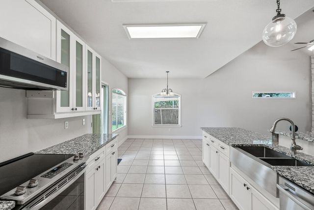 1620 Point View, Spring Branch, TX 78070