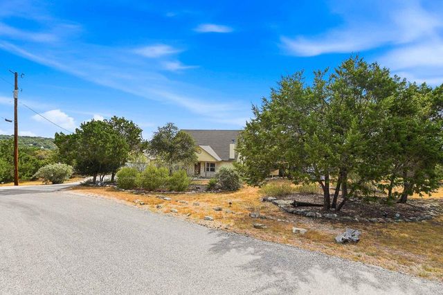 1620 Point View, Spring Branch, TX 78070