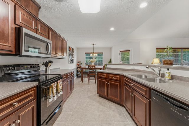 7989 Ivy Park Drive, Fortson, GA 31808