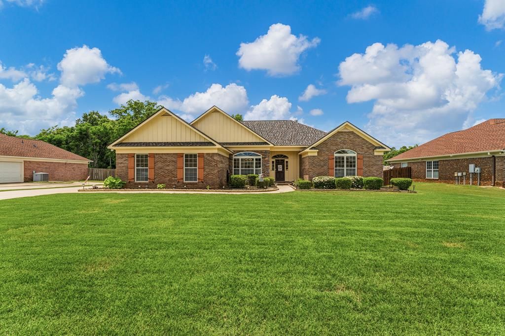 7989 Ivy Park Drive, Fortson, GA 31808