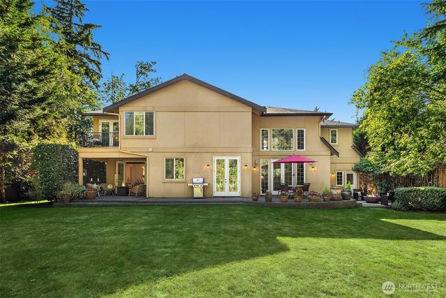 12022 NE 97th Street, Kirkland, WA 98033