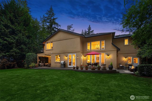 12022 NE 97th Street, Kirkland, WA 98033