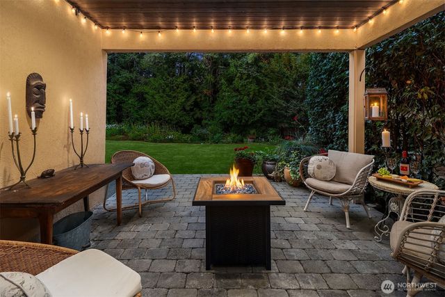12022 NE 97th Street, Kirkland, WA 98033