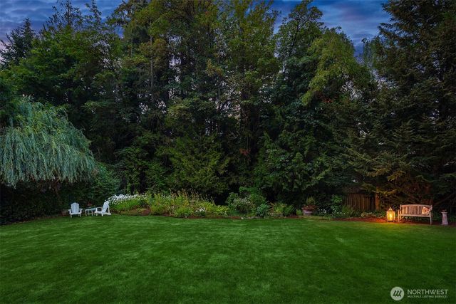 12022 NE 97th Street, Kirkland, WA 98033