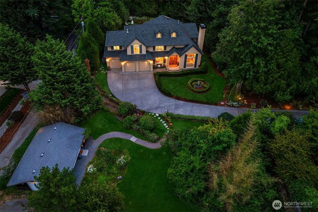 12022 NE 97th Street, Kirkland, WA 98033