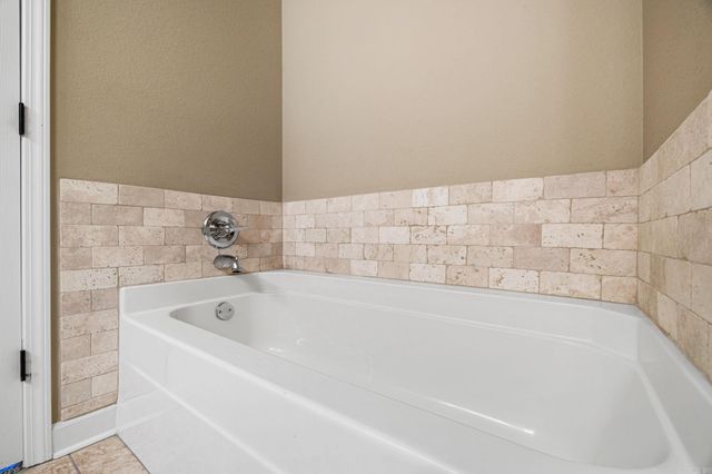 212 Sierra Cove, Austin, AR 72007