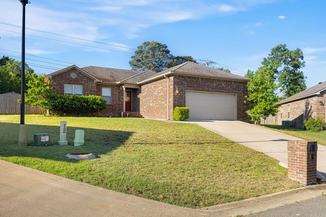 212 Sierra Cove, Austin, AR 72007