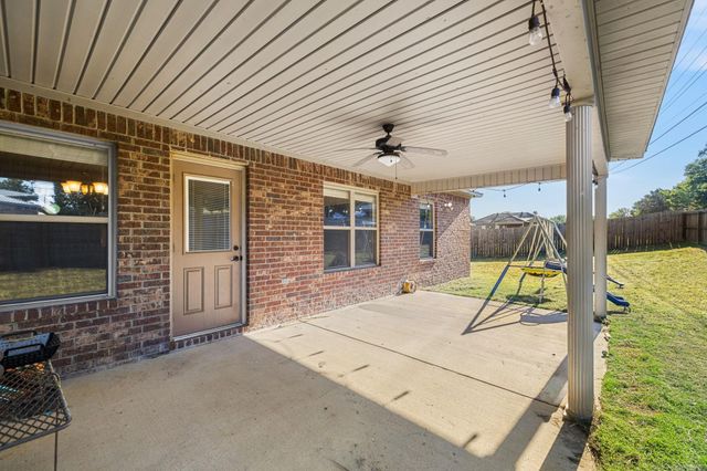 212 Sierra Cove, Austin, AR 72007