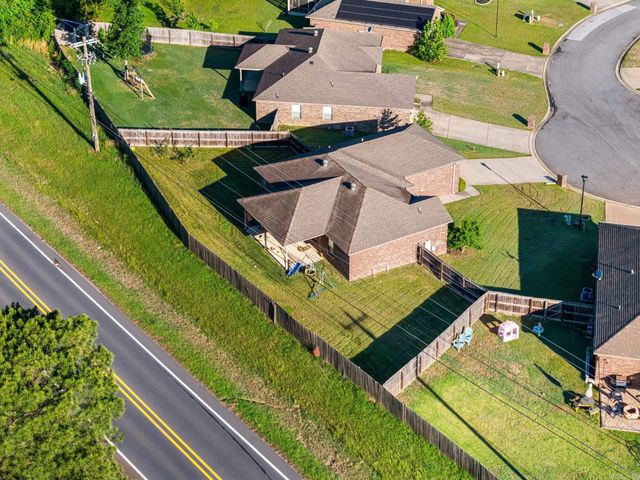 212 Sierra Cove, Austin, AR 72007