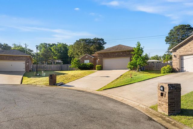 212 Sierra Cove, Austin, AR 72007