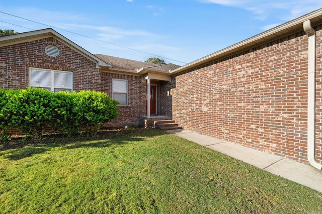 212 Sierra Cove, Austin, AR 72007