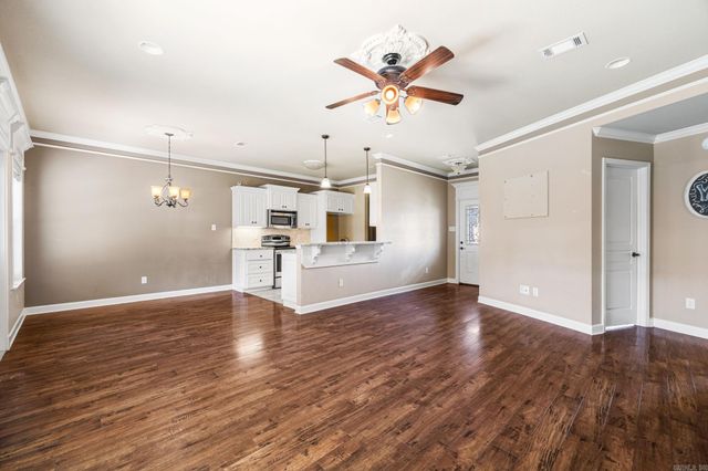 212 Sierra Cove, Austin, AR 72007